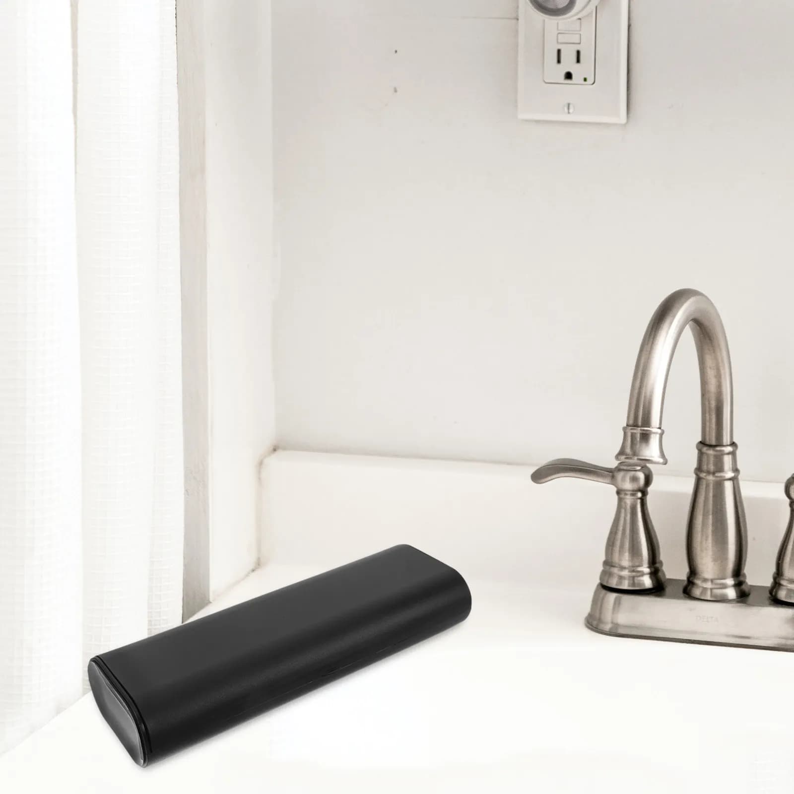 Travel Toothbrush Case for Electric Toothbrushes Portable Compact Protective Holder Lightweight PP Rubber Material Toothbrush