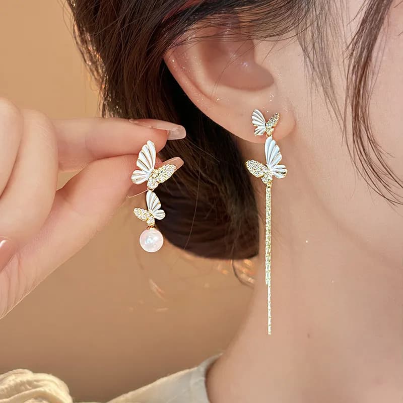 Korean Fashion Asymmetric Pearl Crystal Butterfly Drop Earrings for Women Long Tassel Drop Earring Elegant Bridal Jewelry