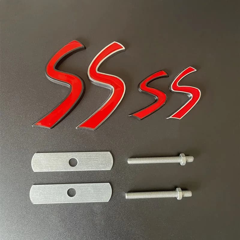 3D Metallo Rosso Cooper S Logo Lettere Baule di Un'auto Distintivo Dell'emblema Della Decalcomania Per Mini Cooper S R56 R50 R53 F56 F55 R60 Accessori Adesivo