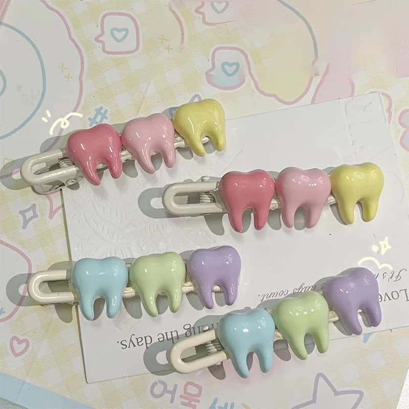 Nuova Tendenza: Fermagli per Capelli in Metallo a Forma di Denti Simulati, Divertenti e Creativi, Graziosi Fermagli a Becco d'Anatra per Donne, Accessori per Capelli Dolci e Cool Stile Y2k