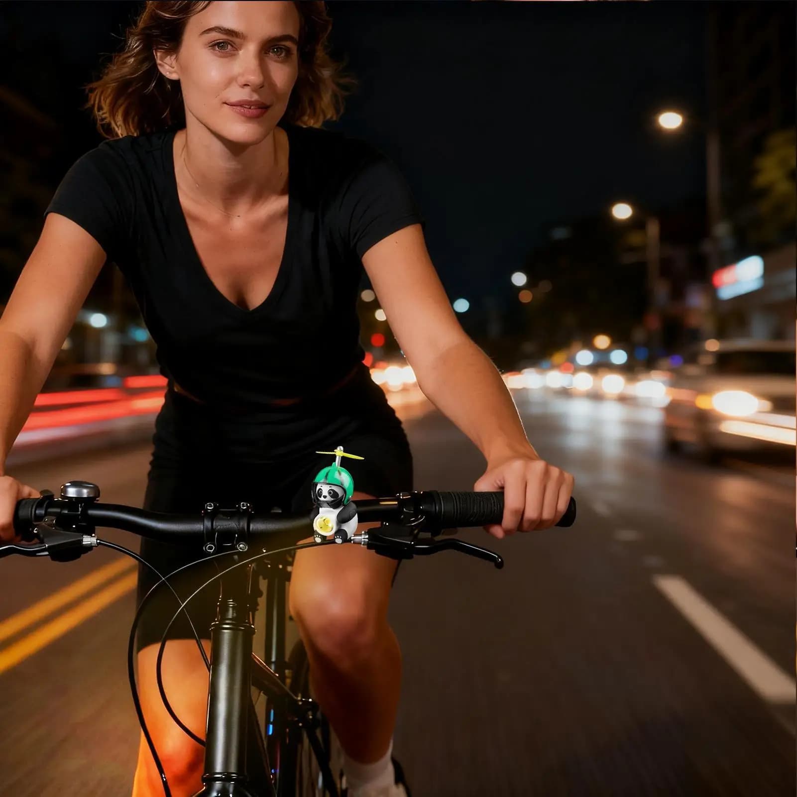 Simpatico panda per bici a forma di panda, luce ornamentale portatile impermeabile per la guida notturna per gli appassionati di famiglia, uomini e donne all'aperto