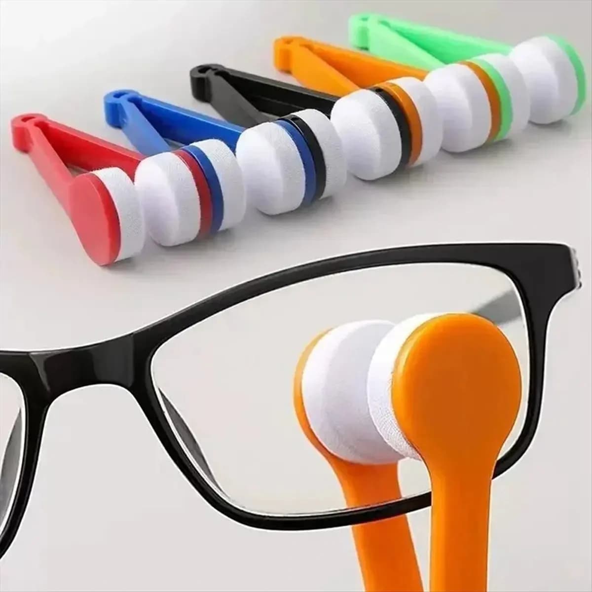 ABFW New Double-Sided Glasses Brush, Soft Microfiber Glasses Cleaner, Glasses Cleaning Brush, Wiping Tool Red