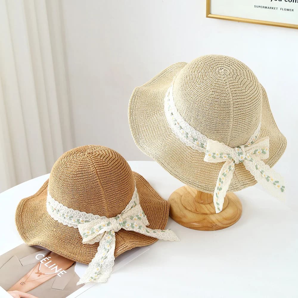 Women's Summer Beach Hat in Paglia with UV Protection, Large Tesa, Breathable, Windproof, with Butterfly Flake, Sun Hat