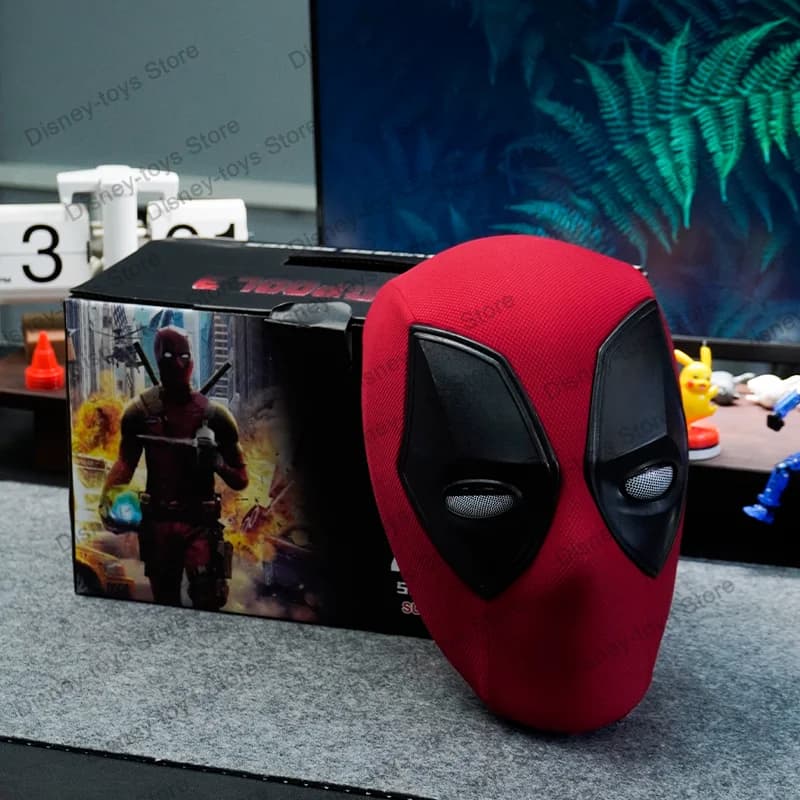 Mascara Deadpool Mobile Eye Electronic Deadpool Desktop Decoration 1:1 Remote Control Cosplay Gift for Adults and Children