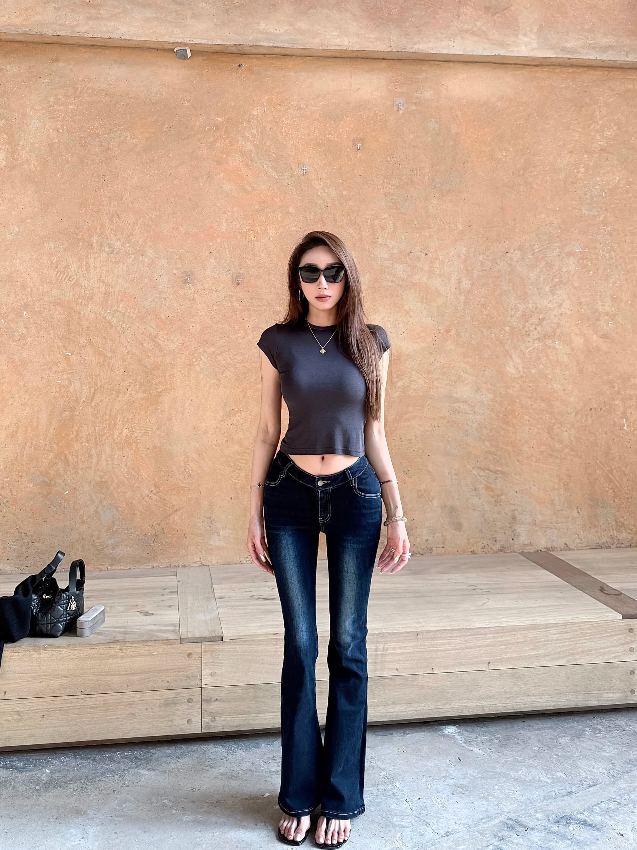 Deep Blue Self-Fullop Hip Pad Jeans V-Waist Elastic Slimming Washed Micro Flared Long Trousers Women's Fashion Cotton Stretch...
