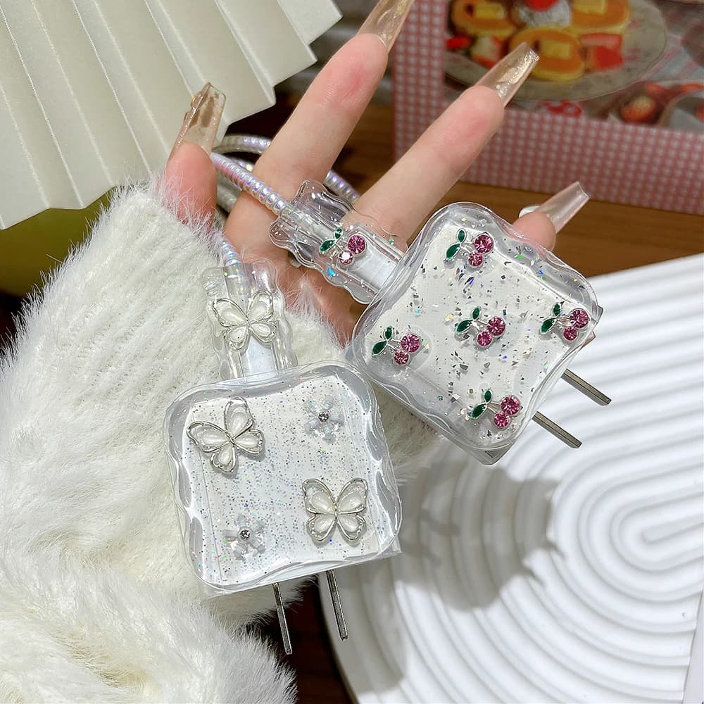 Custodia per caricabatterie con farfalla glitterata per iPhone 17 16 15 18W 20W US copertura per la testa di ricarica rapida cavo protettivo organizzatore adattatore di alimentazione