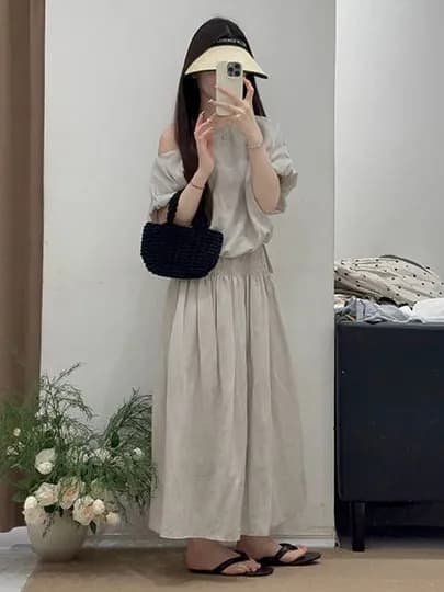 Completo estivo 2026 di tendenza: Set gonna a mezza lunghezza con spalle scoperte, casual da donna, in poliestere, due pezzi, per signore adulte