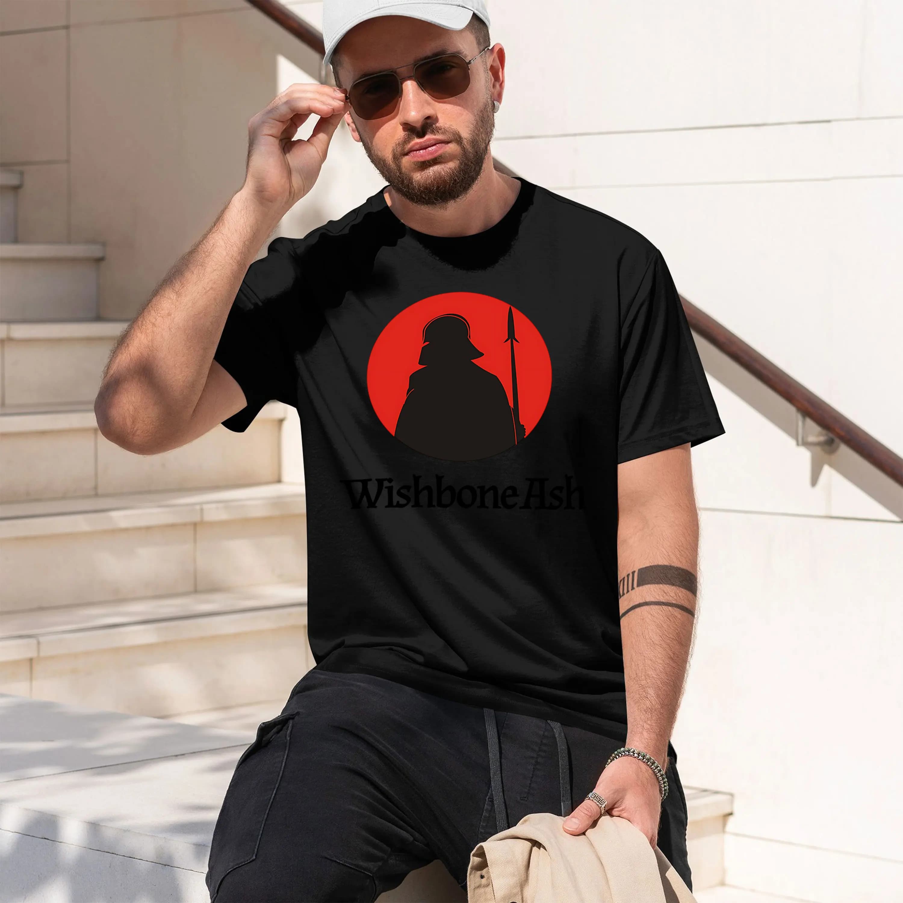 Wishbone Ash Argus Design Elegante cappellino snapback con logo a silhouette rosso unisex per golf 2026 Nuovo modello T-shirt girocollo a maniche corte da uomo