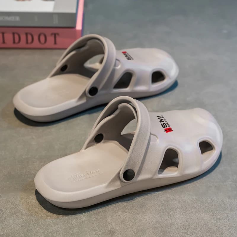 Men's Summer Sandals Two-Way Wear Soft Bottom Hole Shoes Slip-On Big Size Sports Anti-Slip Beach Sandals Comfortable Sensation