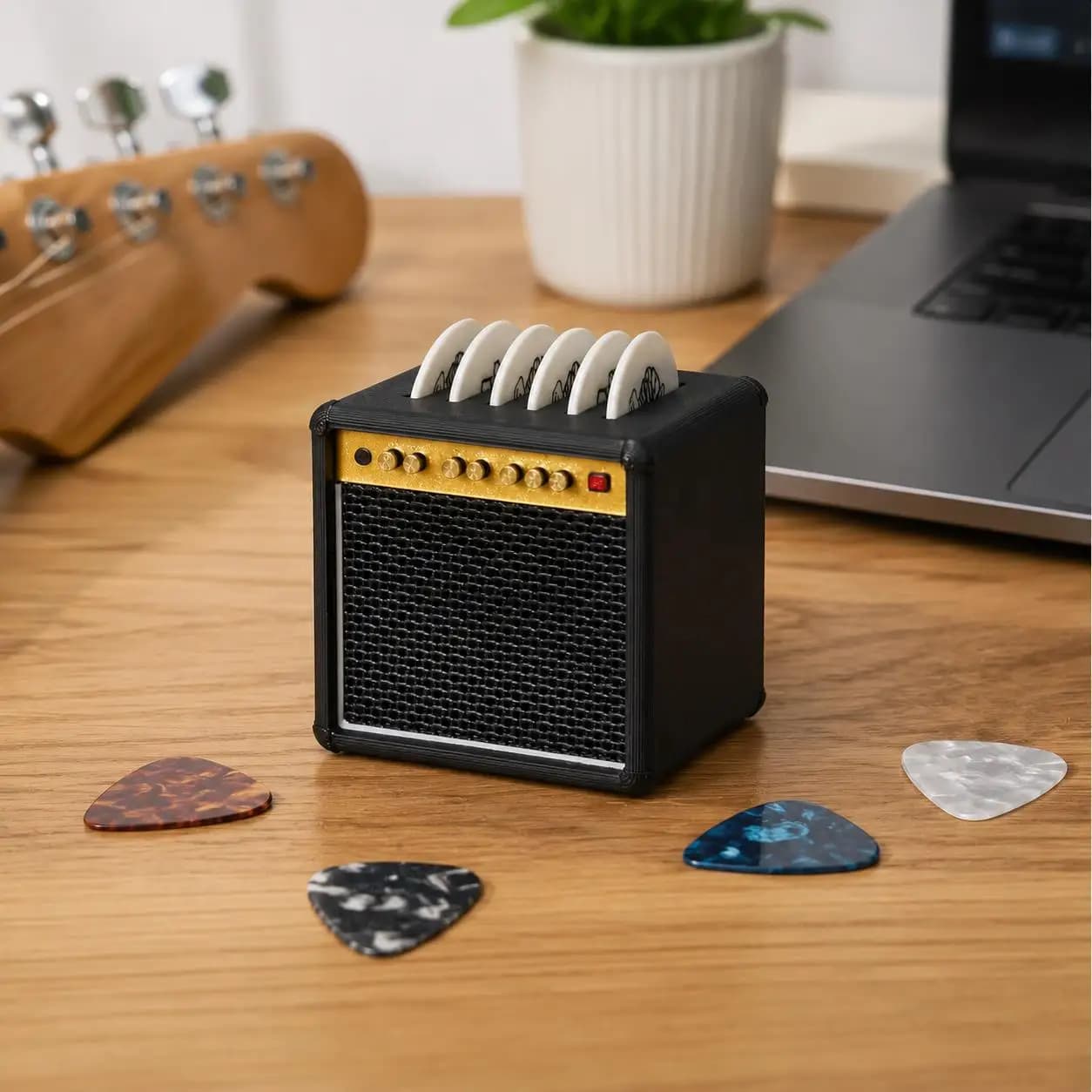 Vintage Mini Amp Guitar Pick Dispenser – 1/2PCS Boxes with 6/12 Picks – Compact Pick Organizer for Stage, Practice & Display TMZ