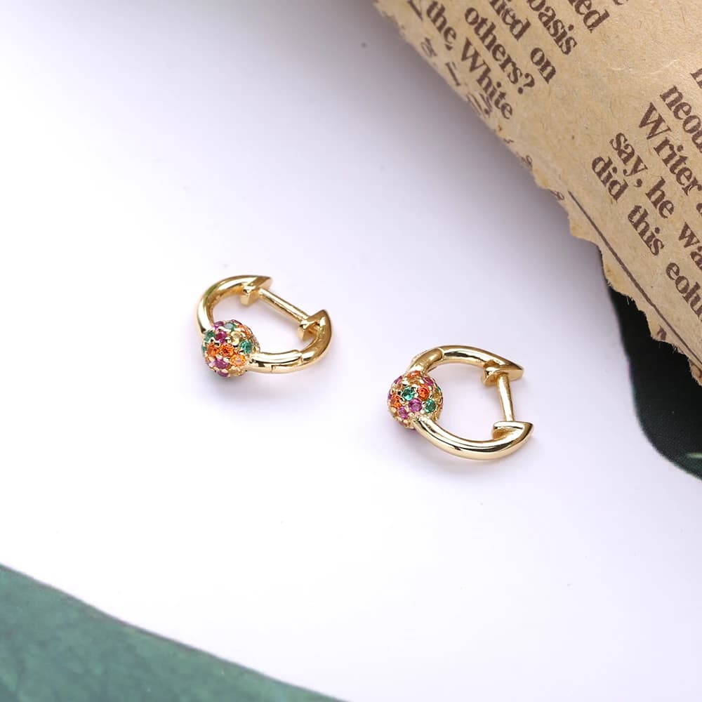 Slovecabin Autentici orecchini Huggies con sfera in argento sterling 925 per le donne Orecchini a cerchio in cristallo arcobaleno Gioielli in argento 925