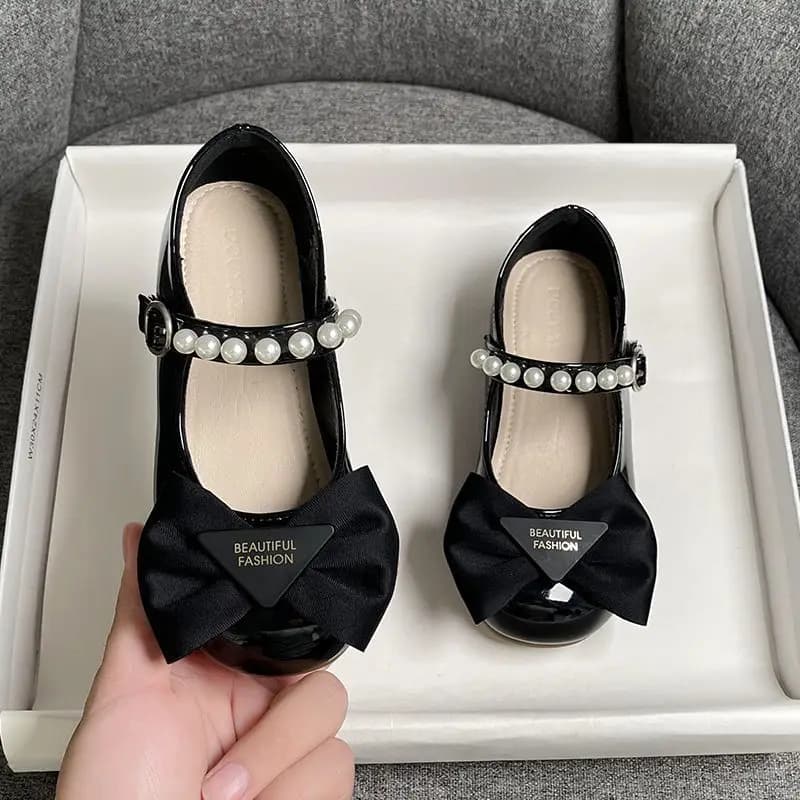 Ragazze estate moda principessa scarpe bambini perla papillon scarpe da festa cinturino con fibbia sandali in Velcro Mary Jane sandali traspiranti