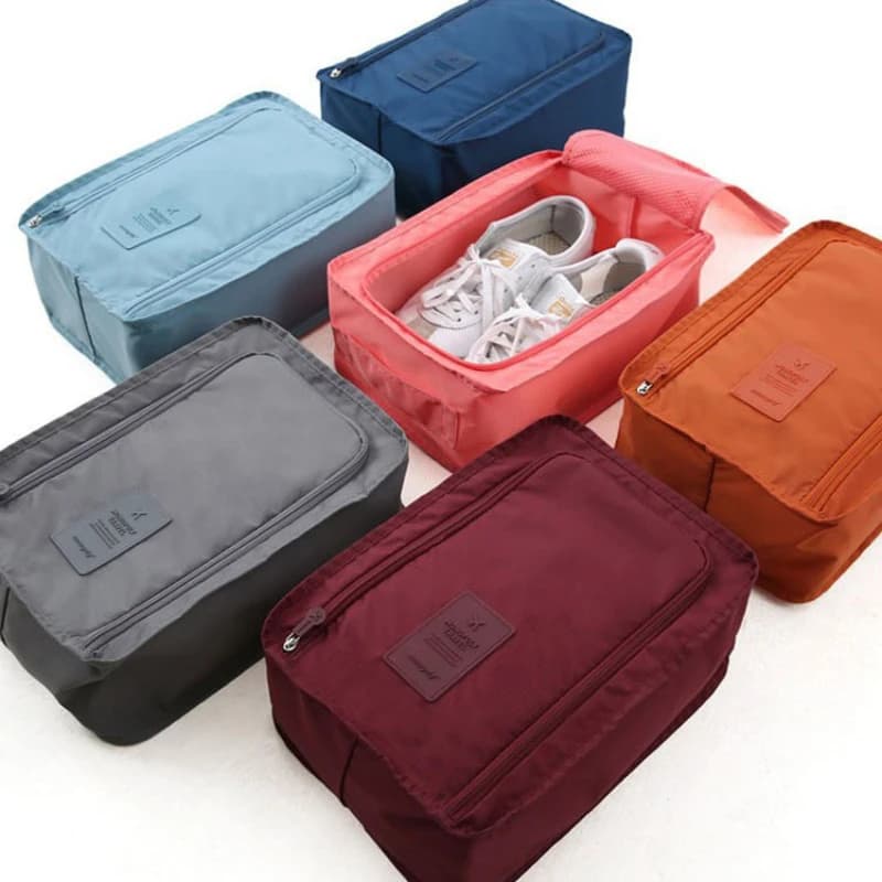 Nuove borse portaoggetti Borsa per scarpe da calcio impermeabile Scarpone da viaggio Rugby Sport Palestra Custodia da trasporto Custodia da viaggio con cerniera solida