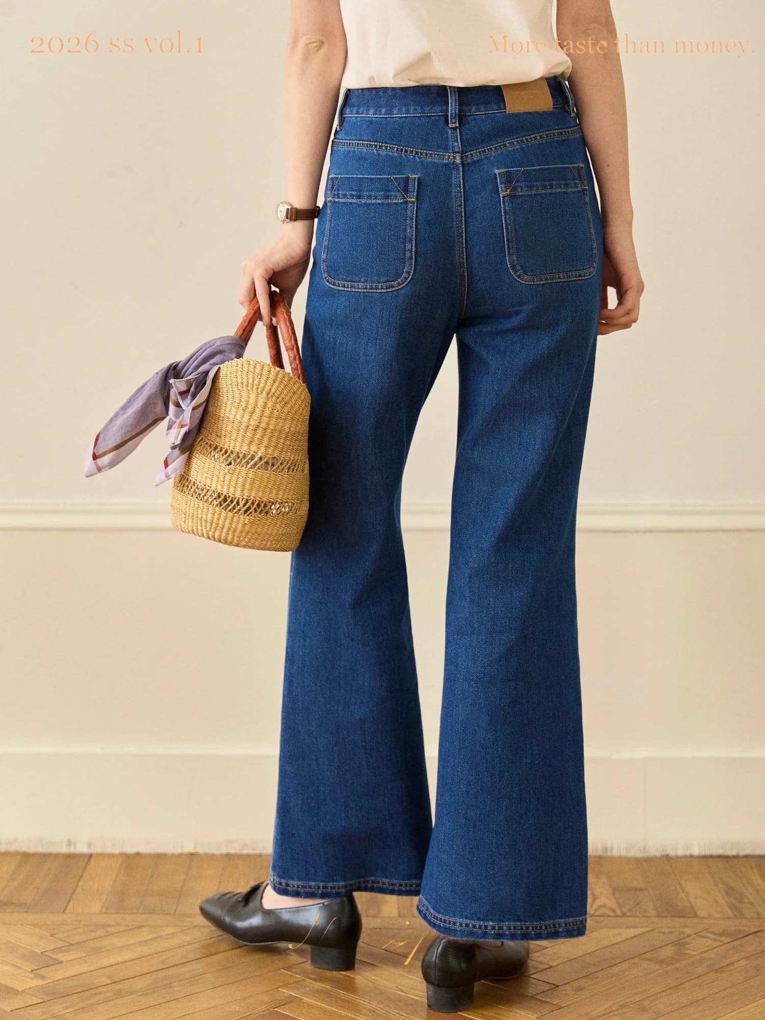 Jeans a Vita Alta e Gamba Larga per Donna, Modello Nostique Blu Costa, Pantaloni Lunghi Snellenti con Motivo Floreale, Collezione Invernale