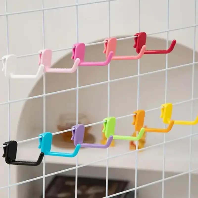 Gancio per pannello in rete metallica Gancio multiuso in plastica per esposizione del supermercato Gancio portaoggetti Ganci per chiavi a parete Organizzazione domestica