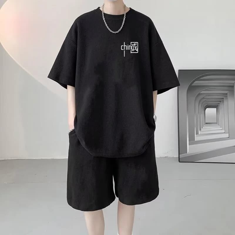 Completo Sportivo Estivo Casual 2024 Nuovo Stile Versatile e di Tendenza con Top a Maniche Corte e Pantaloncini per Ragazzi in Fibra di Poliestere per Adolescenti