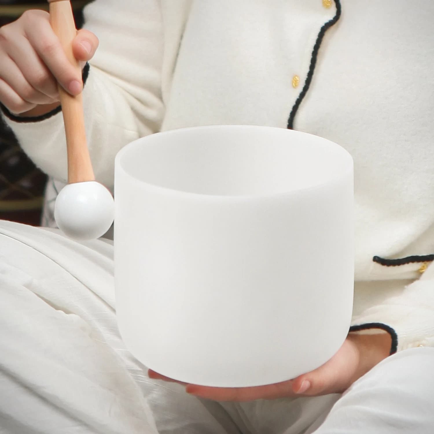 Hye-eun 6 pollici CDEFGAB Qualsiasi nota Campana tibetana in cristallo di quarzo satinato con martello e O-ring per la meditazione della terapia del suono