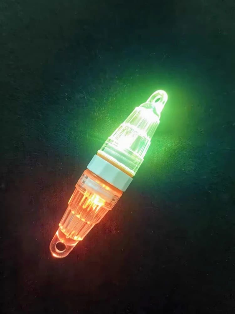 Luce Subacquea LED a Doppia Testa per Attirare Pesci, Luce da Pesca a Esplosione con Gancio, Luce Subacquea a LED per la Pesca