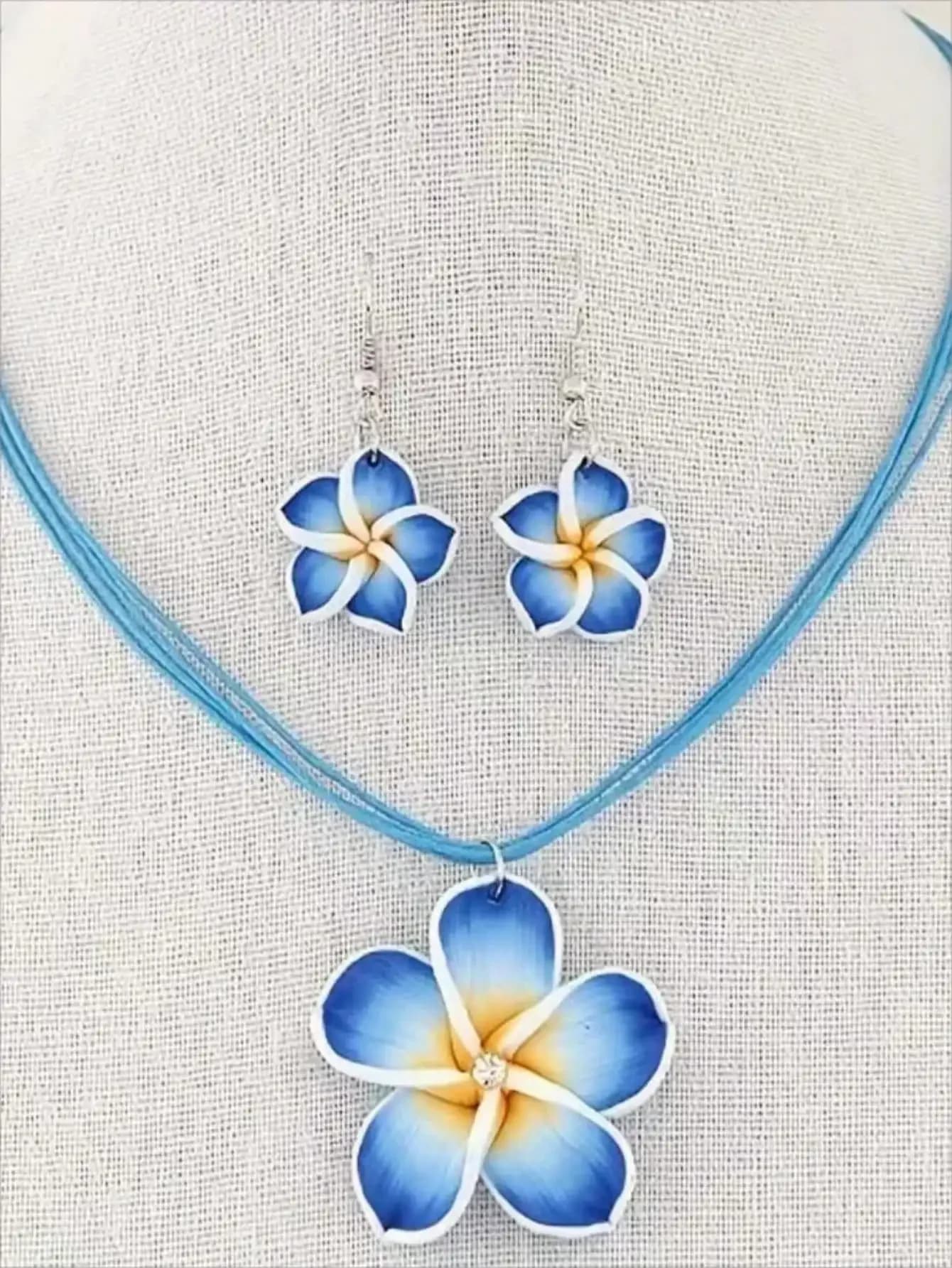 3pcs Fashionable Sweet & Elegant Soft Clay Flower Wax Cord Necklace & Earrings Set, Suitable For Women Daily Wear Valentines,Mom,Mother,Mother's Day,Gift,Perfect gift