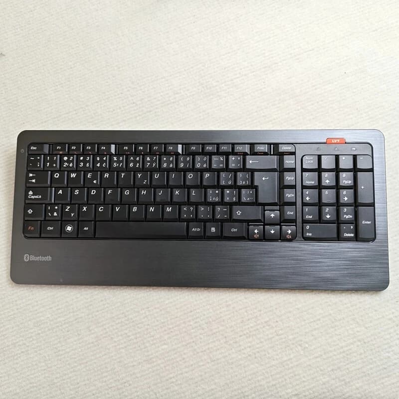 Czech layout Bluetooth Keyboard JME8002B For Lenovo HP Ultra thin notebook tablet IOS Android Windows