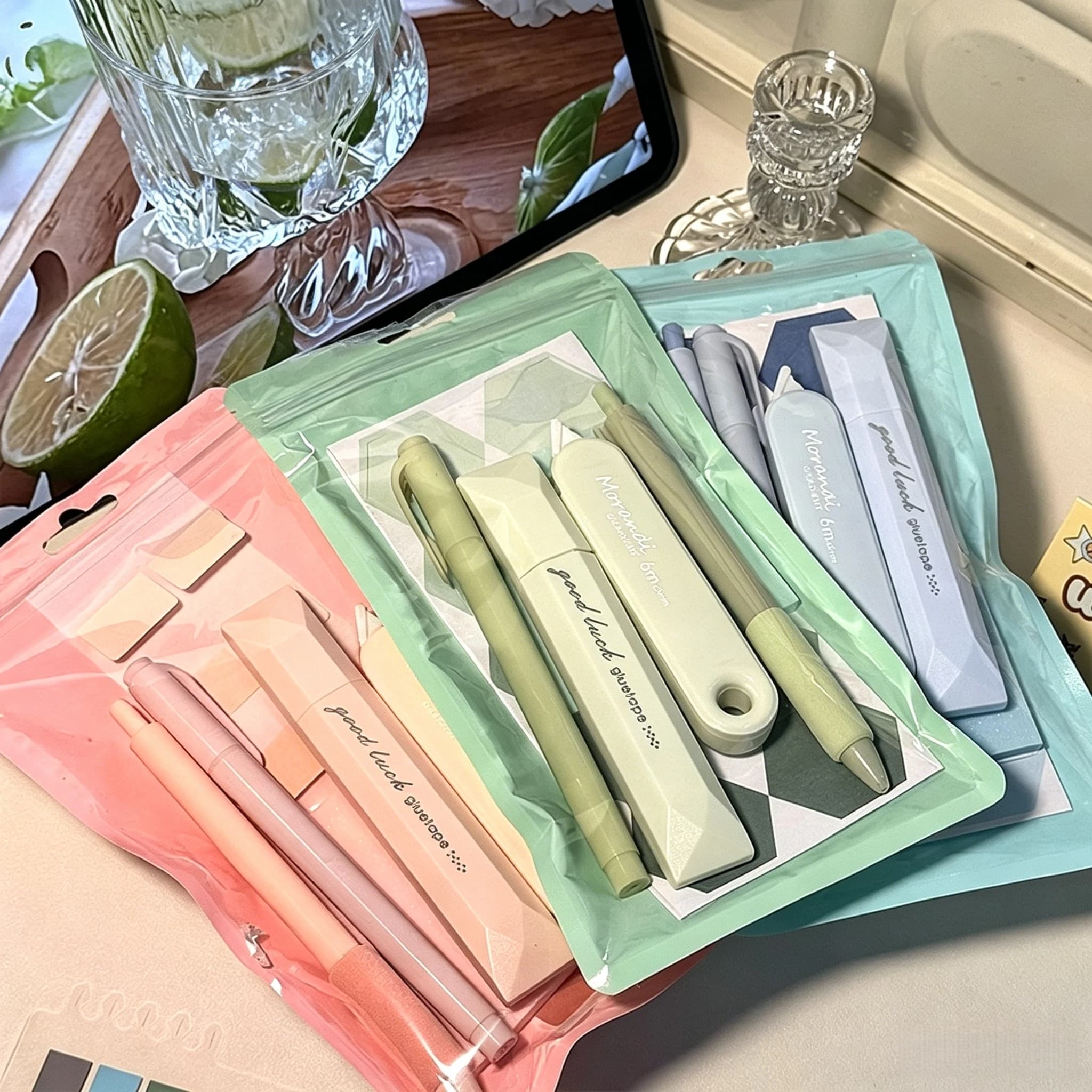 6-Pack Multifunctional Learning Kit - Correction Tape Highlighter Gel Pen Memo Pad Glue Tape Stationery Set for Students A3413