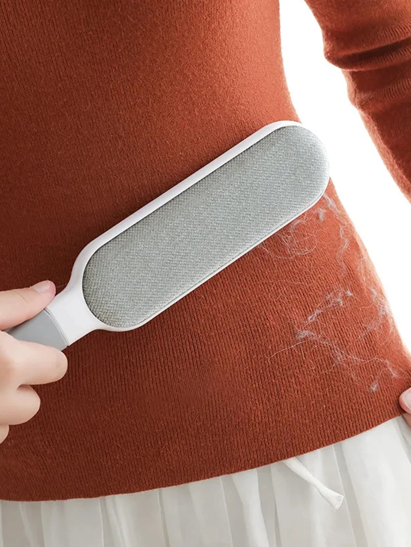 Rullo per la rimozione dei pelucchi a 2 lati, rimuove i pelucchi dai vestiti, spazzola riutilizzabile per la rimozione dei peli di animali domestici da divano, tappeto e vestiti.