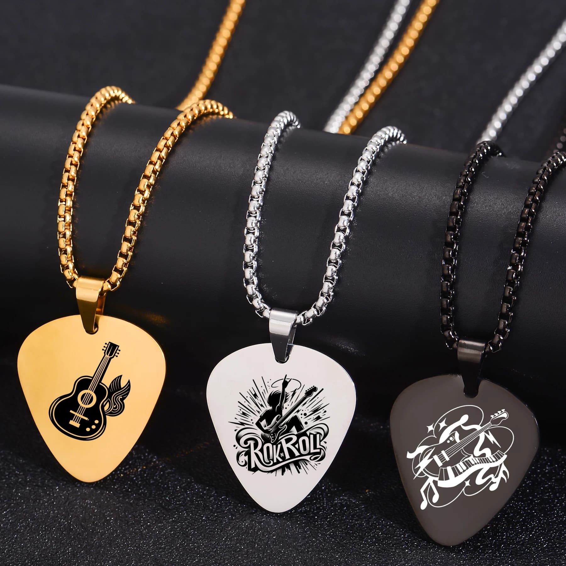 Collana personalizzata con plettro per basso elettrico in acciaio inossidabile, regalo di gioielli unisex per i fan degli amanti della musica