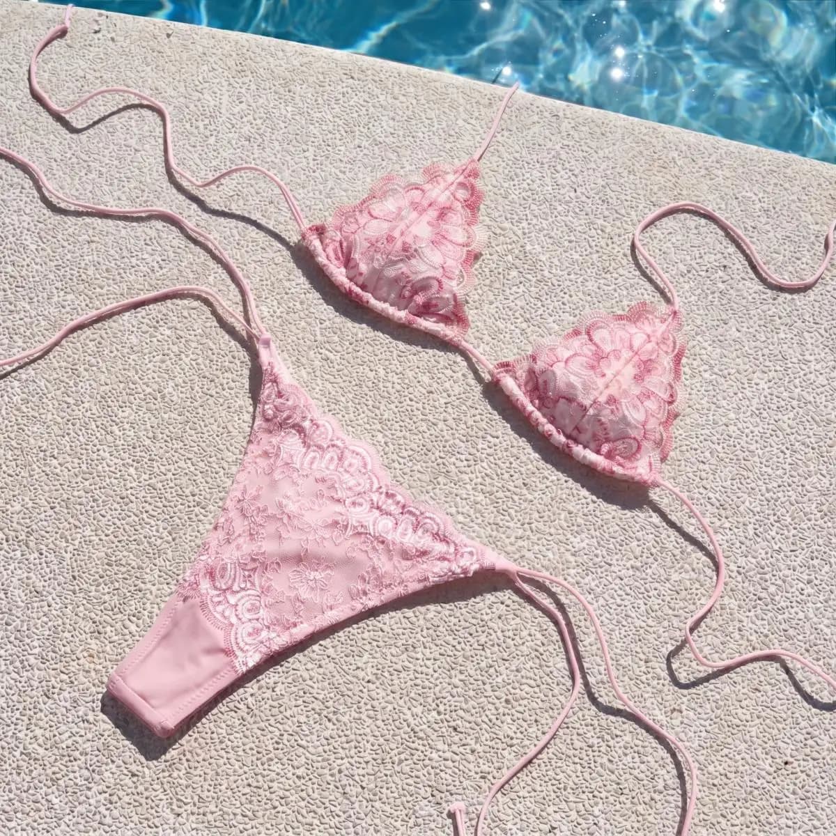 Micro Bikini Set Sexy da Donna 2026 Nuovo Costume da Bagno Femminile Stampato Push-Up Bandeau Biquini Abbigliamento da Spiaggia