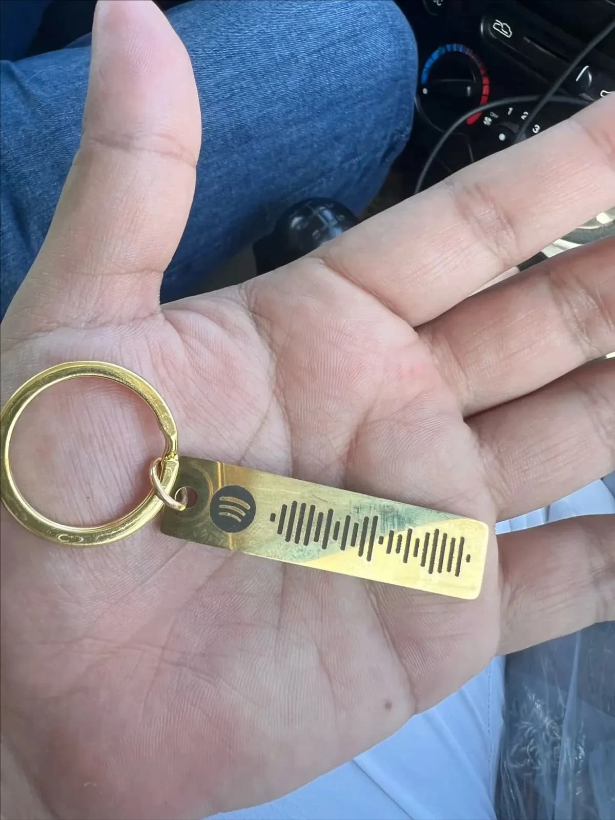 Keyring with custom password Engraved name Song Keychain Musical Keyring Surface Laser Keyring Chain Pair Gift Christmas Daily Clothing