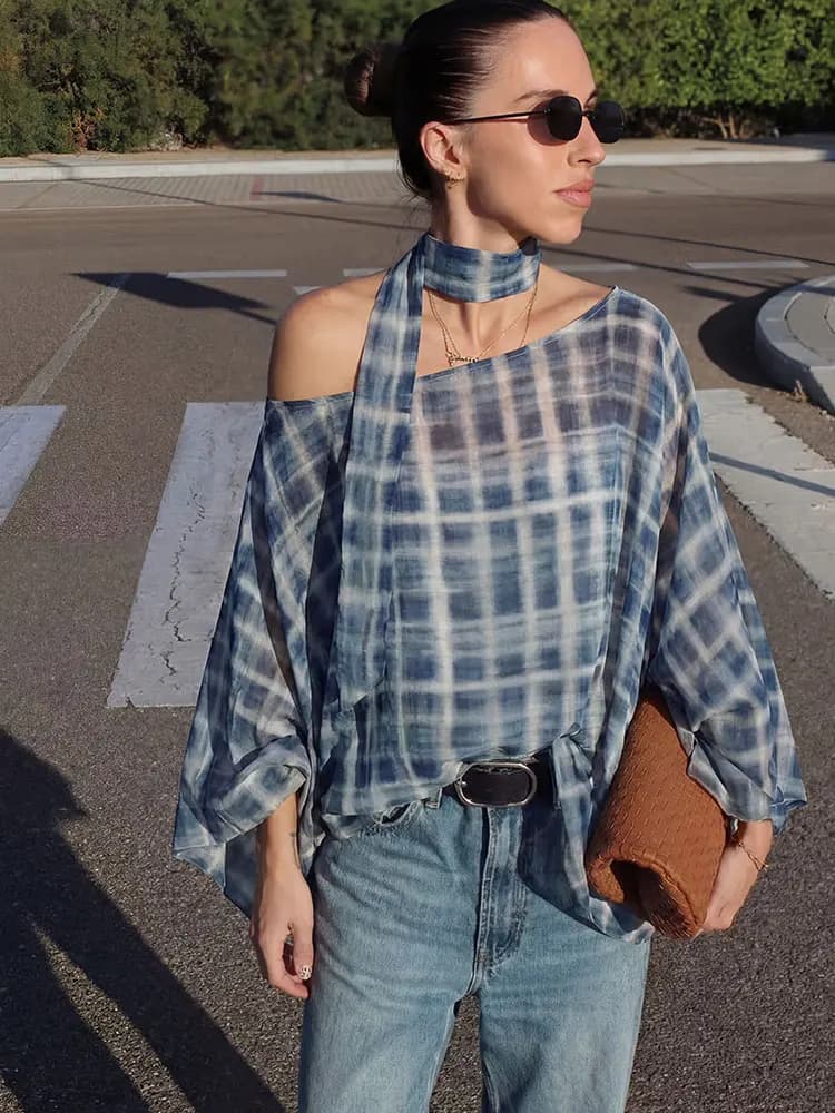 Camicetta da donna a quadri con spalle scoperte e foulard coordinato, maniche a pipistrello fluide, top leggero casual per lo stile quotidiano e da strada