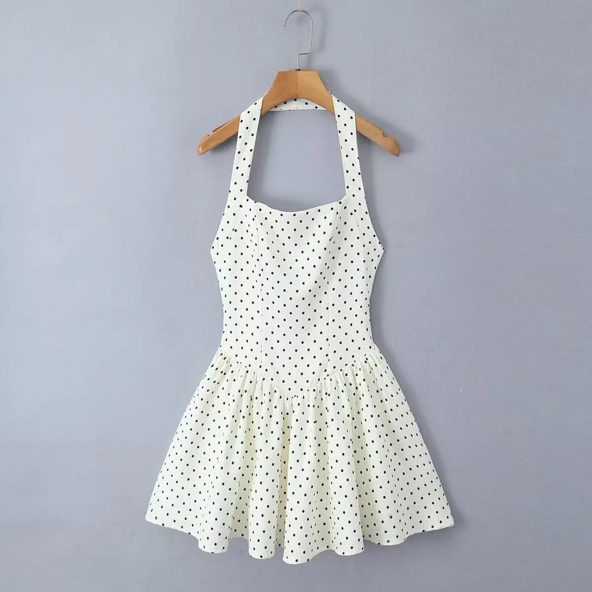 JNLEAOG Summer New Fashionable Polka Dot Neck Hanging Dress Women's Simple Versatile Dress Casual A-Line Skirt Polyester Fiber