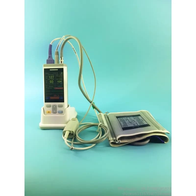 Vequyn Portable Handheld Veterinary Vital Signs Monitor– Pulse Oximeter, CO2 Monitor, and Multi-Parameter Vet Device