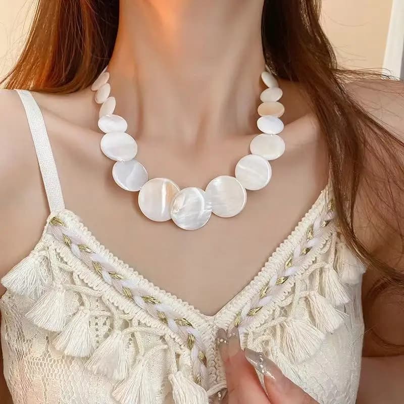 Natural Round Shell Choker Necklace Boho Style Collar Jewelry For Daily Dating Beach Vacation Wedding Party Outfit Decoration Gi