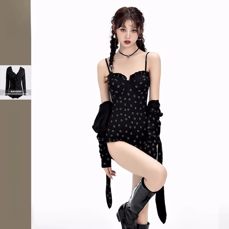 2023 New Women's One-Piece Swimsuit Two-Piece Long Sve Bal Slimming Hot Spring Bathing Suit Casual Triangular Swimsuit
