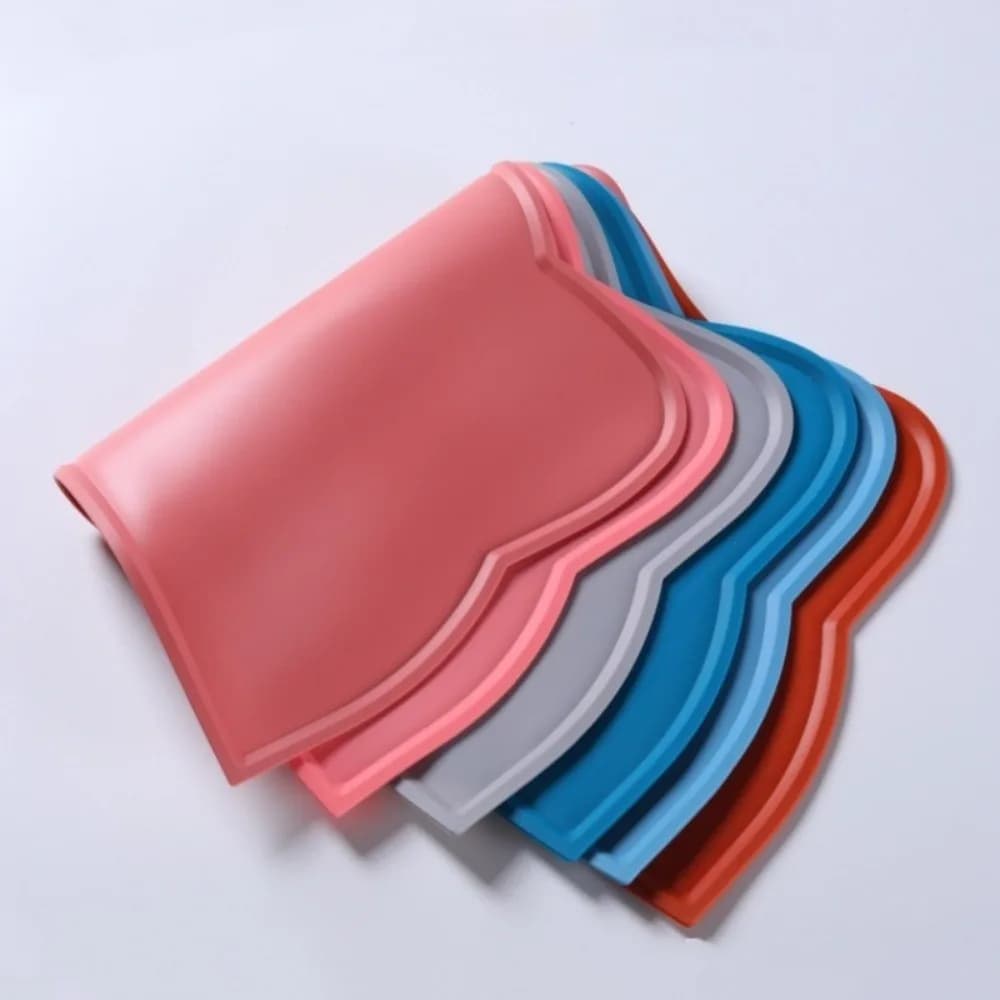 Tappetino per alimentazione in silicone antiscivolo per animali domestici Tappetino per alimenti per gatti resistente allo sporco facile da pulire Tappetino per stoviglie lavabile per gatti e cani