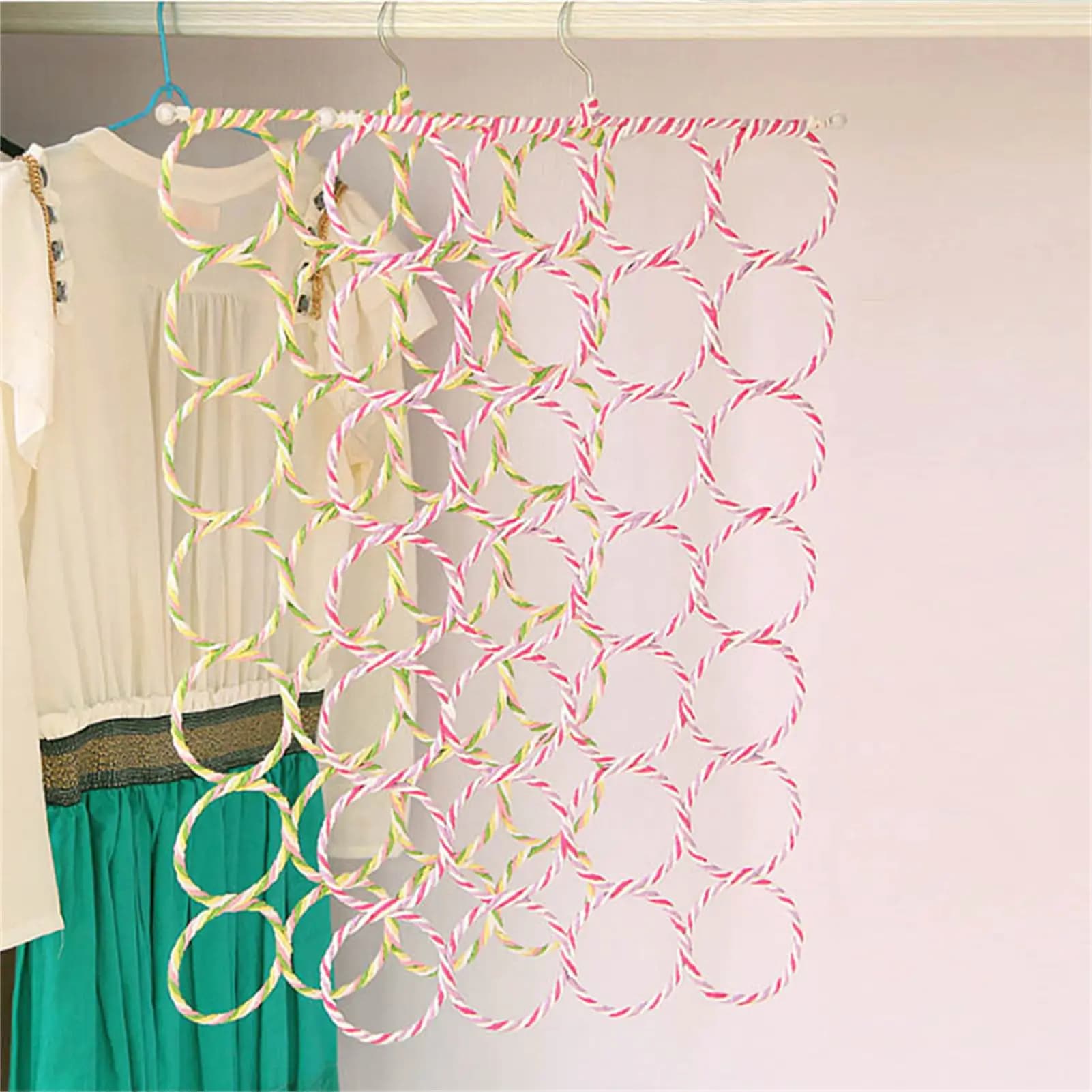 Scarf Hanger Holder Non-Slip Durable Hanging Space-Saving Hanger for Scarves Shawl Belts & Accessories