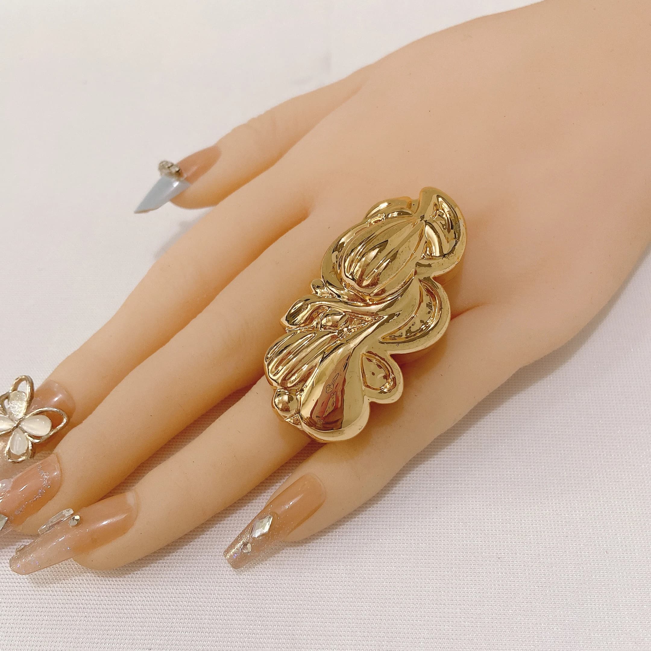 Exaggerated Stainless Steel Rings For Women Gold Plated Waterproof Ring Fashion Shiny Charm Jewelry Gift Wholesale