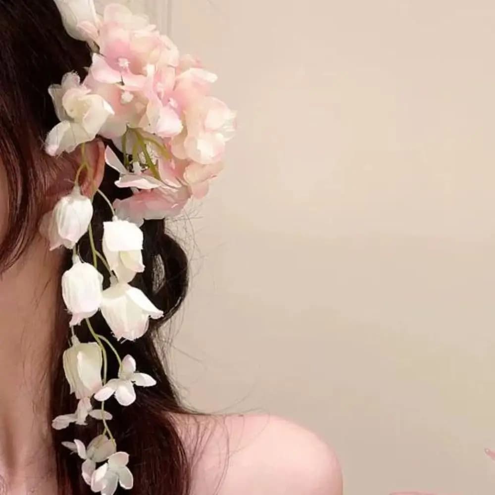 Hair clip with tassel and flower, antique style, Hanfu accessory, Chinese style colored headdress, for vacation