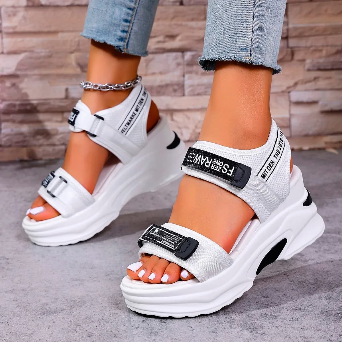 Women Platform Wedge Sandals Summer Fashion New Comfortable Shoes for Women Light Casual Velcro Beach Sandals Zapatos De Mujer