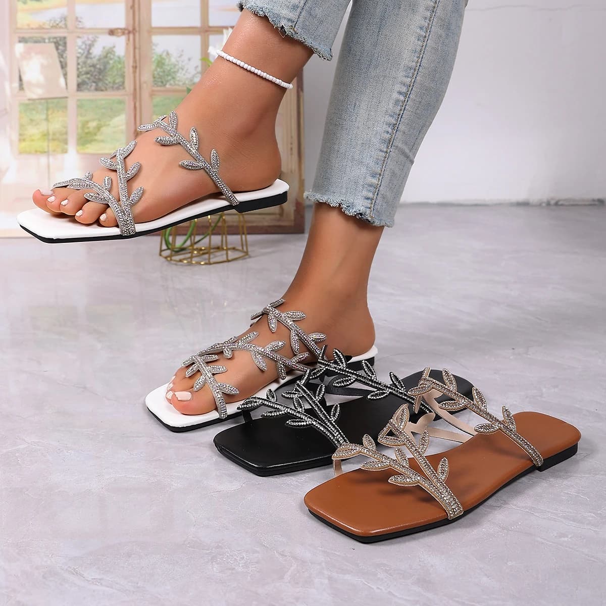 Summer Women Slippers Elegant Outdoor Flat Sandals Female Butterfly Ladies Shoes Lightweight Outdoor Slippers Slides Women