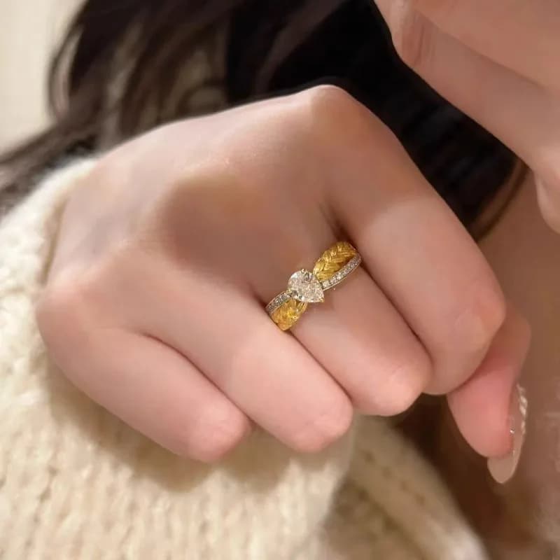 Vintage Luxury Ring with Braided Granny Pattern, Medieval French Style, High Class Diamond Ring for Women