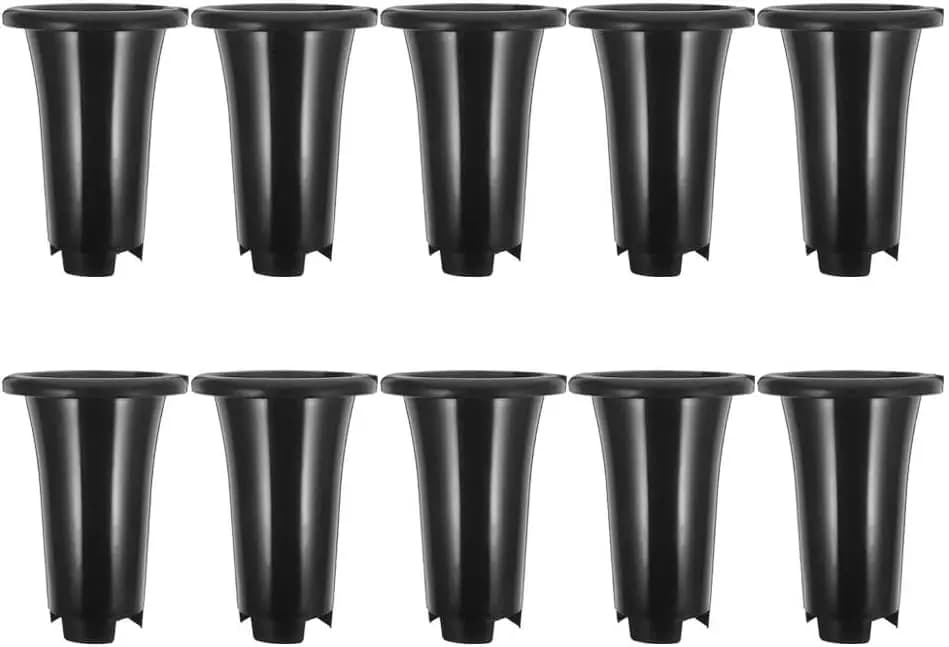 10 nursery vessels with drainage holes: plastic vessels for seed germination, garden planter, balcony and greenhouse.