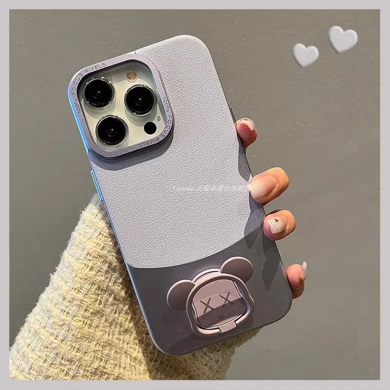 Supporto per testa di orso viola chiaro con motivo in pelle litchi ultrasottile per custodia per telefono Apple 15 iPhone 14promax 13 16pro Coppia di wrestling