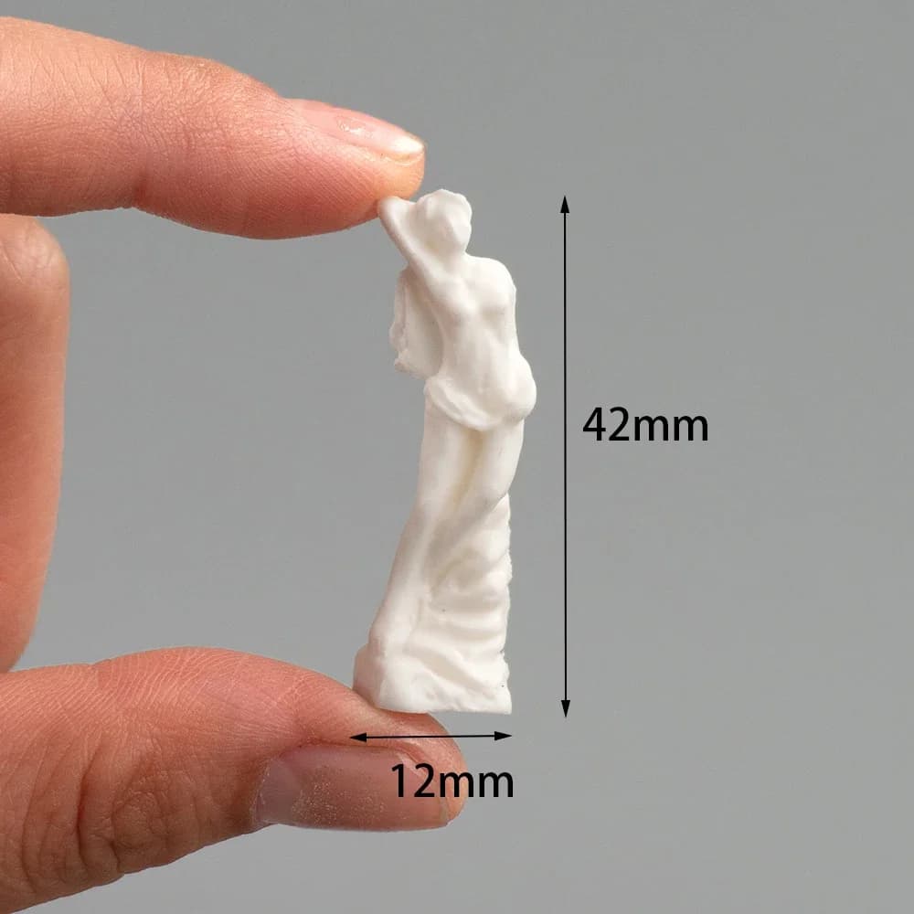2Pcs 1/12 Doll House Miniature Resin Goddess Statue Simulation Furniture Model Toys for Mini Decoration Dollhouse Accessories
