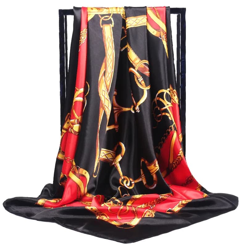 90*90 Centimeters Silk Scarf of Ladies Bandana Print Chain of Fashion Hijab Brand Scialli Luxury Scarf Women Silk Scarf of Large Sizes Square Scarves