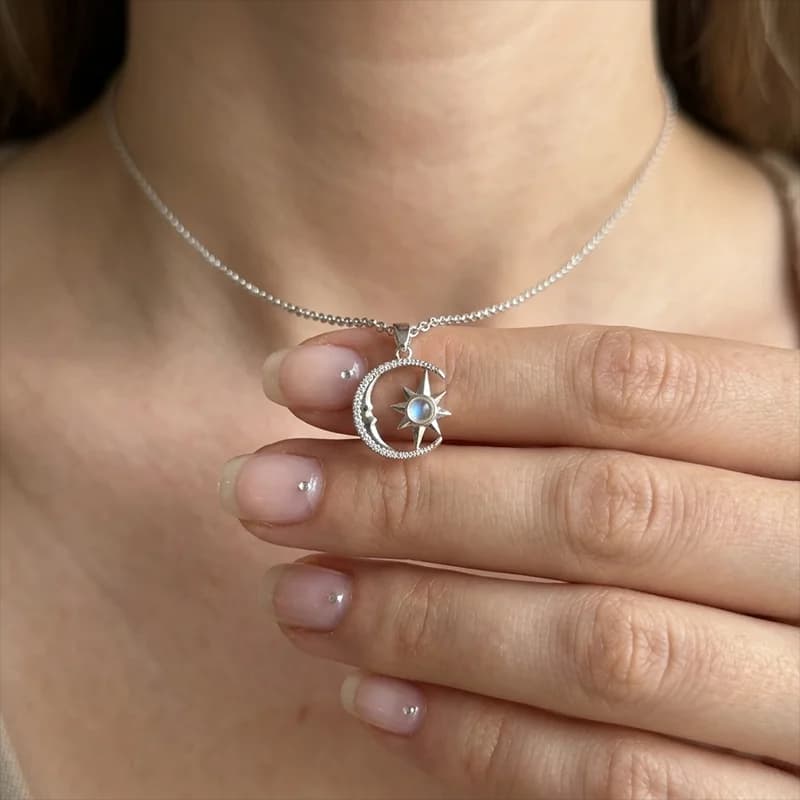 Collana Luna e Stella in Argento Sterling, Nuova Collana Luna e Stella in Oro o Argento, Articoli all'Ingrosso, Gioielli all'Ingrosso per Donna