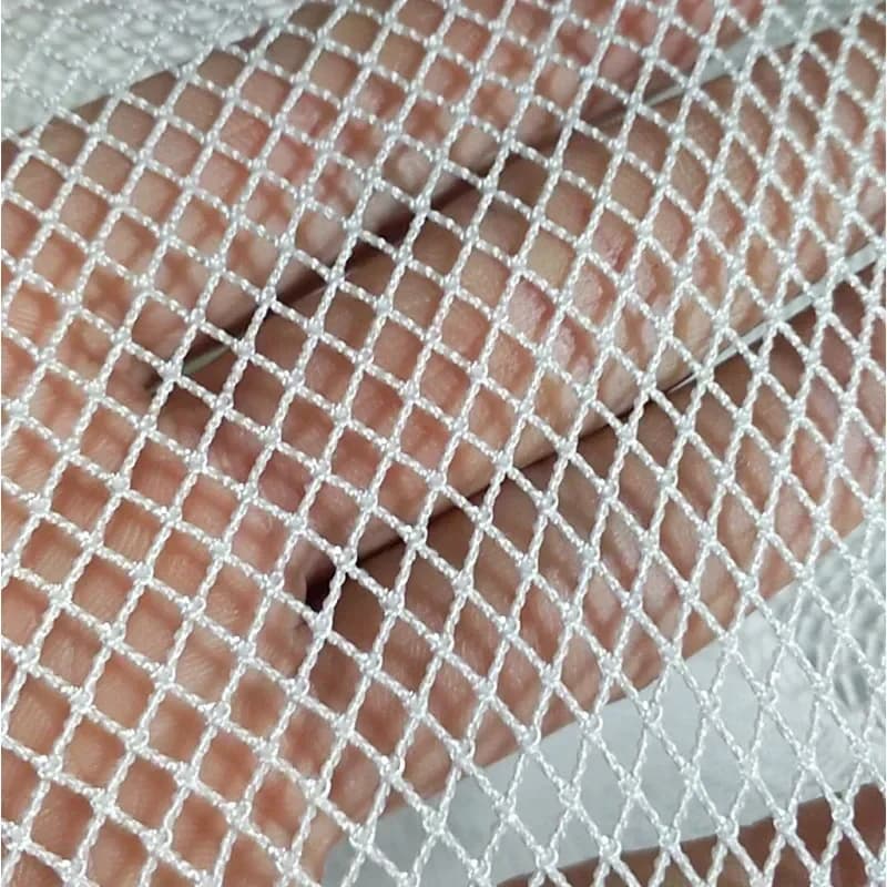 Rete da pesca in nylon semilavorato senza nodi a rete da 3mm-5mm Rete da pesca all'aperto per rete da allevamento in gabbia Rete da traino Strumento da pesca