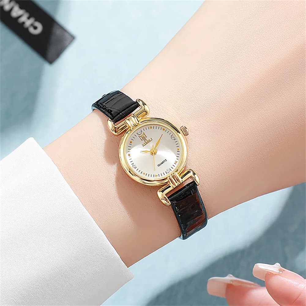 Fashion 2025 new ladies small diamonds simple quartz watch women's wristwatch black leather wristwatch gift