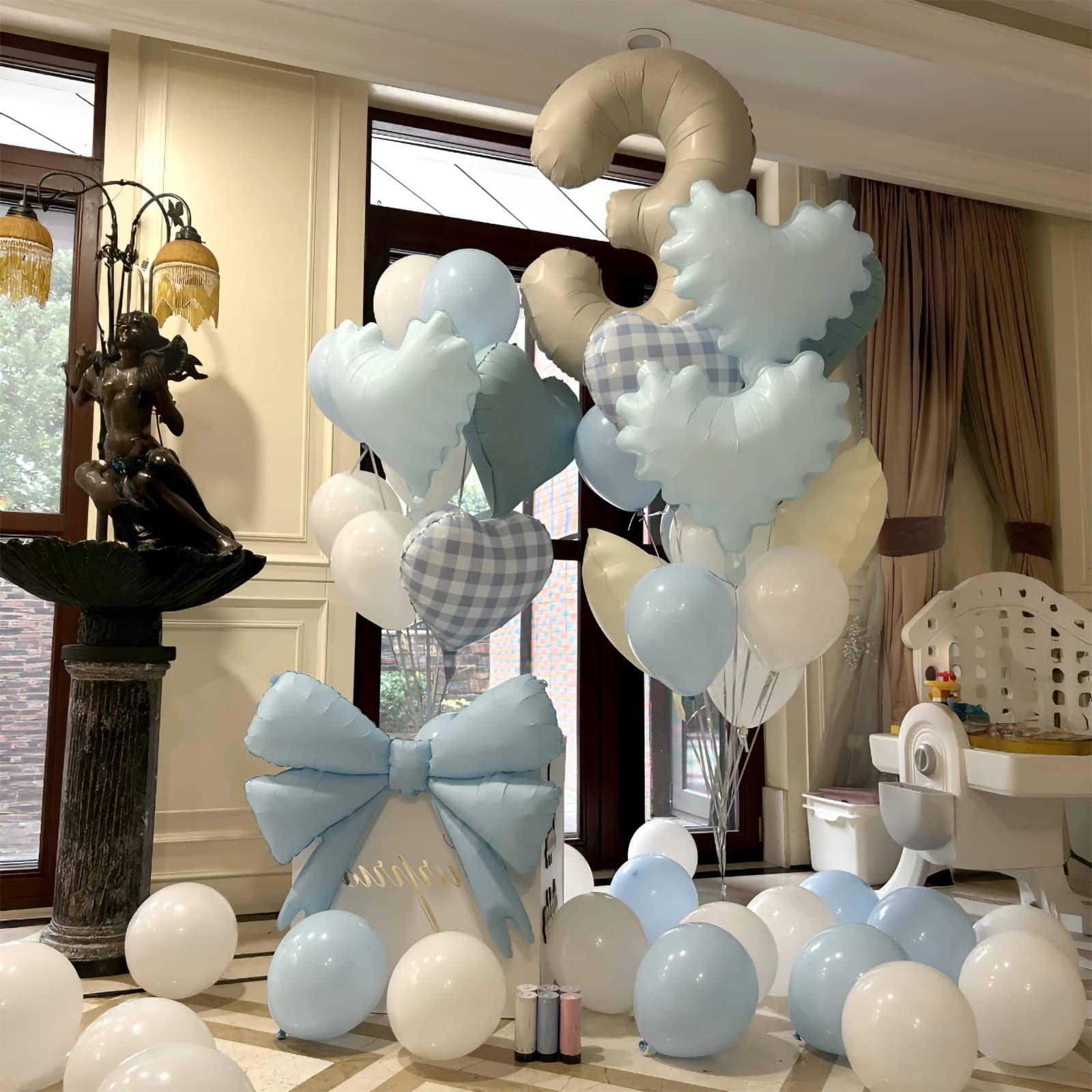 Set di palloncini da 42 pezzi con numero d'amore azzurro, palloncini a forma di cuore a quadretti freschi, adatti per decorazioni di palloncini di compleanno per bambini.