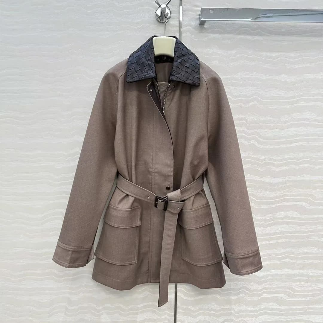 Trench di lusso in pelle di pecora con risvolto patchwork vecchio stile denaro Trench da donna manica lunga cintura sottile cappotti lunghi casual dritti